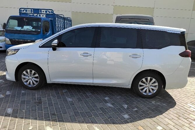 Private Transfer In Dubai - Meeting your driver at the airport