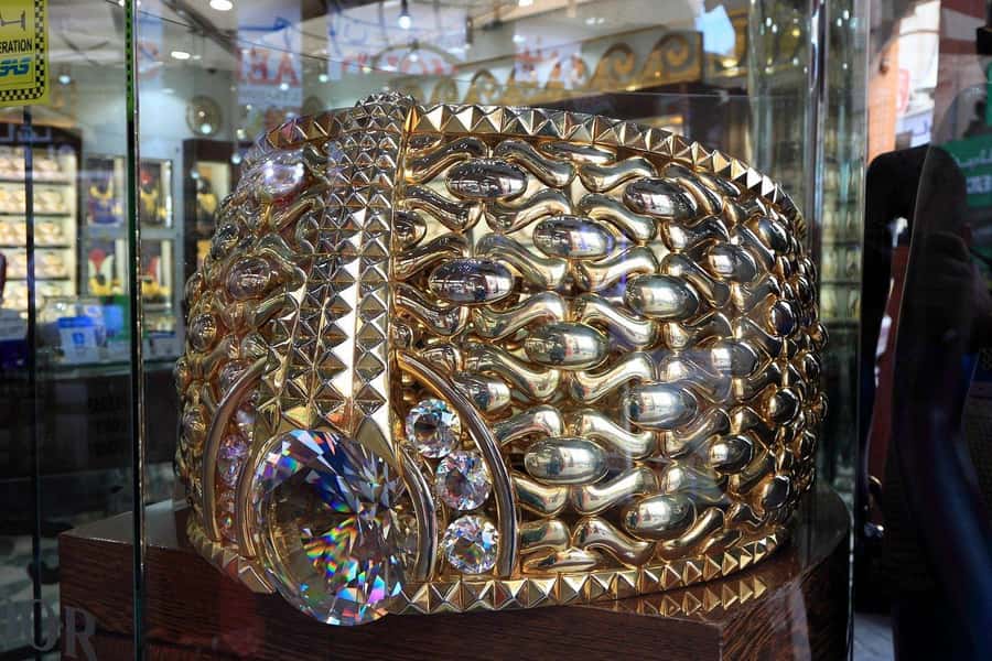Private Walking Tour in Dubai / Old Dubai Tour - Heat, clothing, shoes, and the right pace