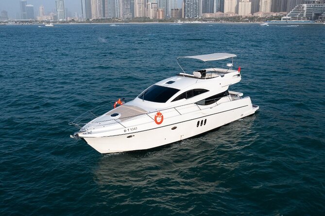Private Yacht Cruising Rental from Dubai Marina - Atlantis and Palm Jumeirah from the Gulf