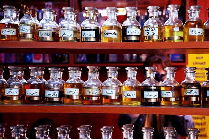 Royal Vision Walking around Old Dubai Tour with Abra, English Guide - Perfume Souk and Hami Perfumes: a more personal shopping stop