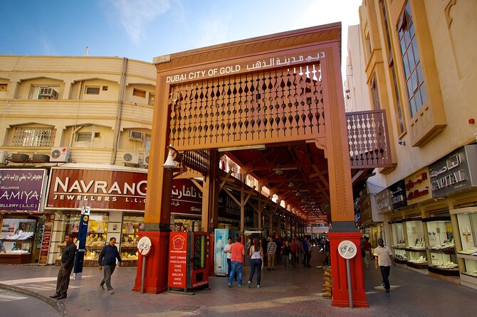 Royal Vision Walking around Old Dubai Tour with Abra, English Guide - Spice Souk: follow the aromas through Deira