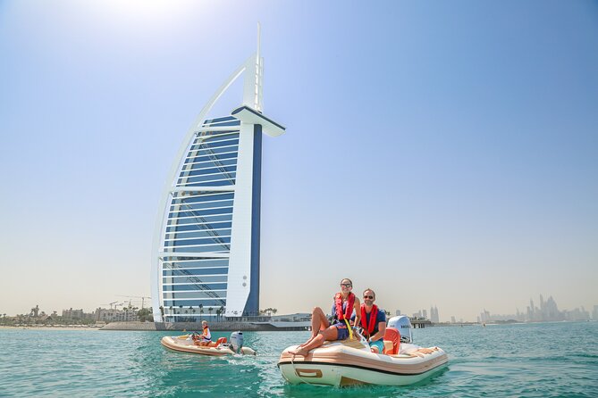 Self-Drive Speedboat Tour in Dubai - How the self-drive format changes the outing