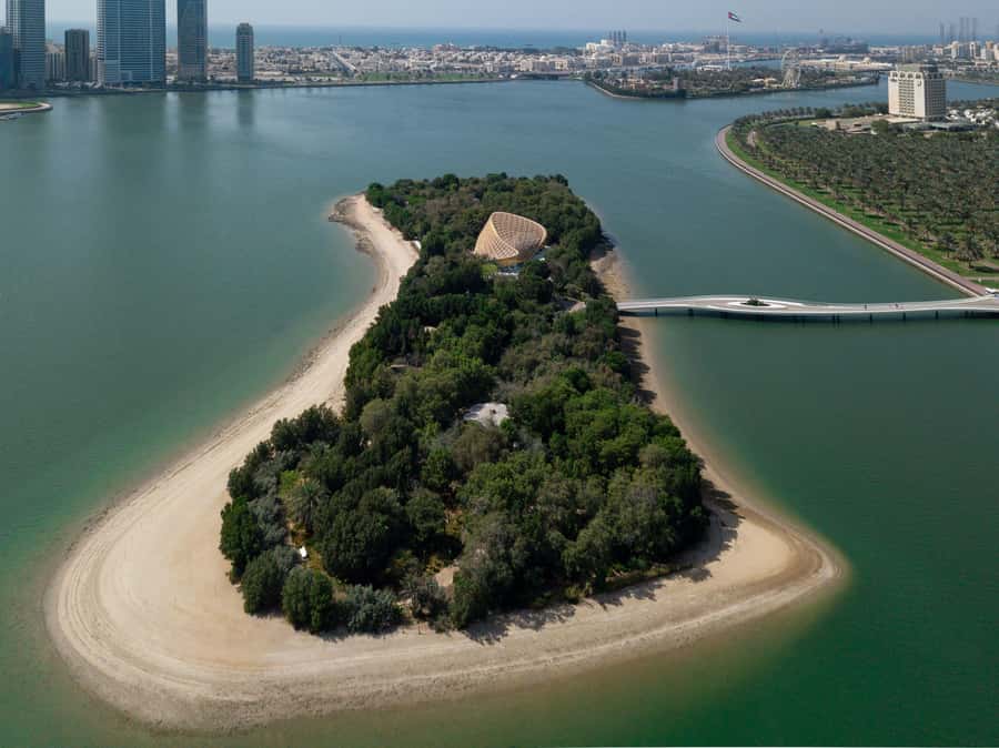 Sharjah: Al Noor Island and Butterfly House Entry Ticket - Key points before you book