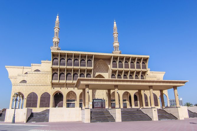 Sharjah City Sightseeing Tour - The Pearl of the Gulf - King Faisal Mosque and its scale
