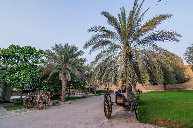 Sharjah City Sightseeing Tour - The Pearl of the Gulf - Sharjah Fort and the Old Town story