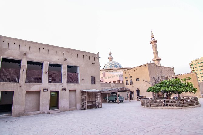 Sharjah City Sightseeing Tour - The Pearl of the Gulf - Starting from Dubai and crossing into Sharjah