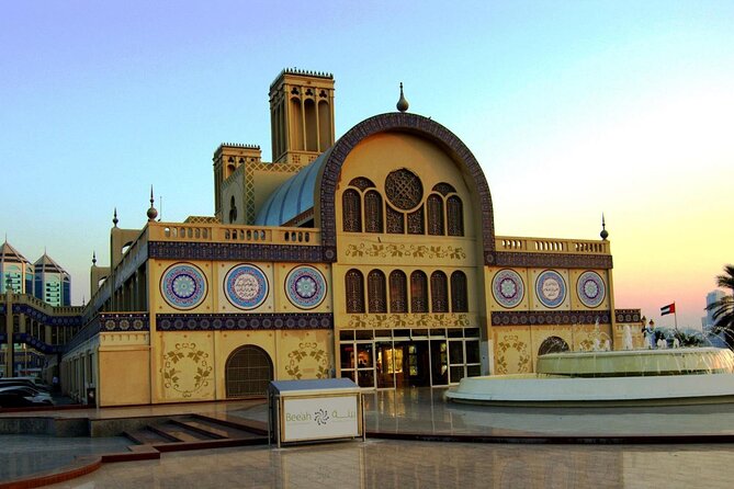 Sharjah City Tour from Dubai - Al Markazi Souk and the question of shopping time
