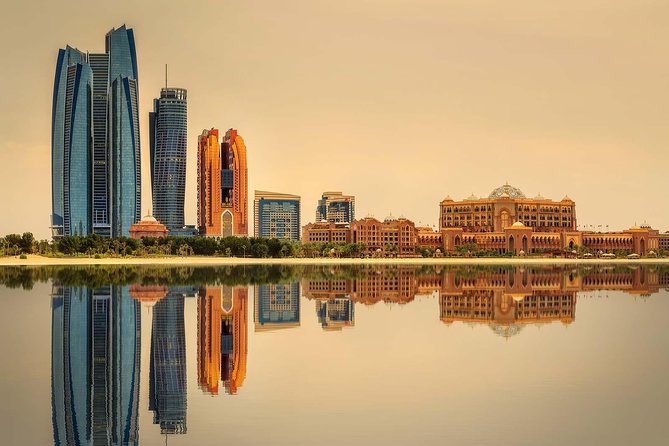 Small Group Abu Dhabi City and Sightseeing Tour From Dubai - Five things to know before booking