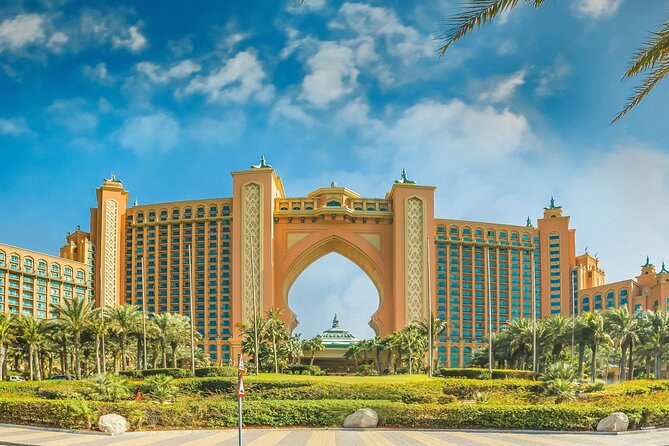 Snapshot Tour of Dubai includes photo stop at Atlantis & Madinath Jumeirah - Pickup, timing, and the important return issue