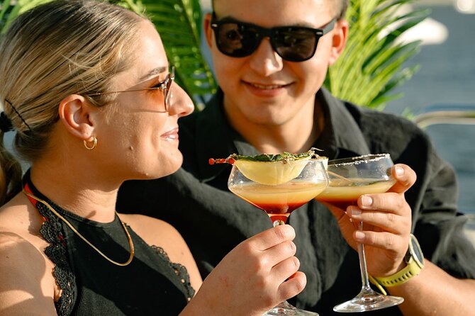 Sunseeker Superyacht: VIP Dining, Premium Drinks & Music - What the three-hour cruise is really like