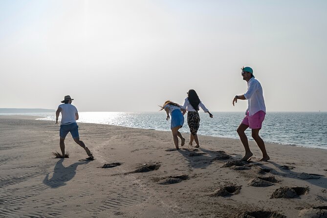 Sunset Corniche Cruise - 2 hours trip - Etihad Towers and Abu Dhabi’s modern side