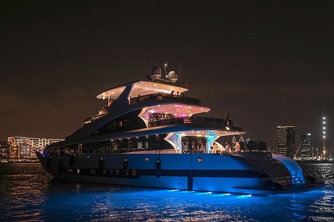 Superyacht Experience in Dubai with Dinner and Live Music - What the three-hour cruise actually feels like