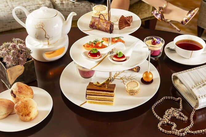 The Emirates Palace Private Afternoon Tea Experience Abu Dhabi - Choosing tea, herbal infusions, or coffee
