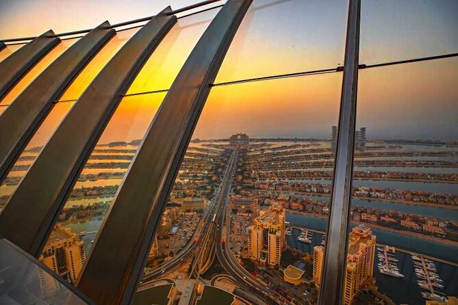 The Palm View Observatory Deck Tickets - Families and visitors who need an easier stop