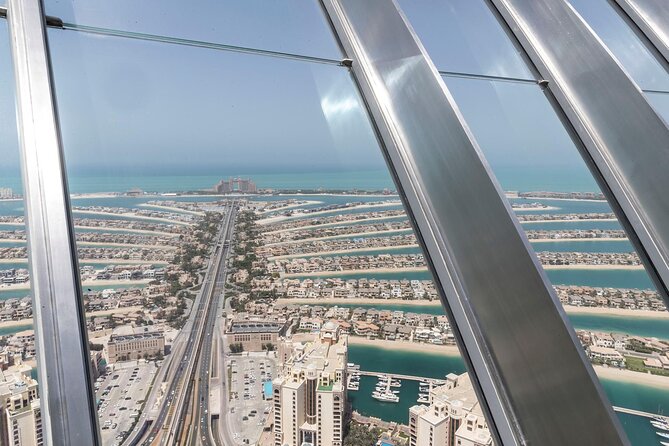 The View at The Palm Jumeirah Dubai Tour - Starting at Nakheel Mall and the Palm Tower