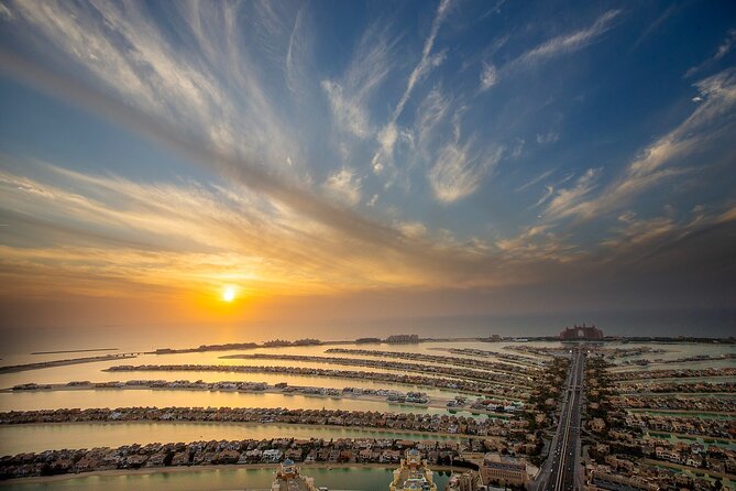 The View At The Palm Jumeirah in Dubai - Who will enjoy The View most?