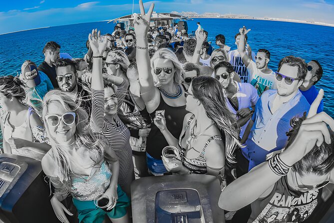 Tickets for the DXB Boat Party at Sunset in Dubai - Sunset views across Dubai’s Marina skyline