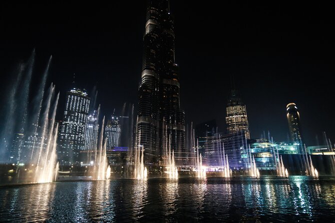 Traditional Abra Ride and Dubai Fountain Show at Burj Lake - Boarding near Dubai Mall and Burj Lake