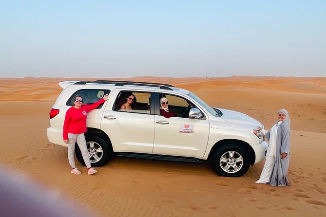 VIP Desert Safari with High Red Dune Bashing & Live BBQ Dinner - BBQ dinner and a full evening of shows
