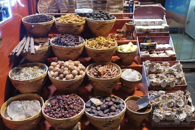 Walking tour Dubai Old Town / Old City, Creek, Abra, Souks - The Gold Souk and the end of the route