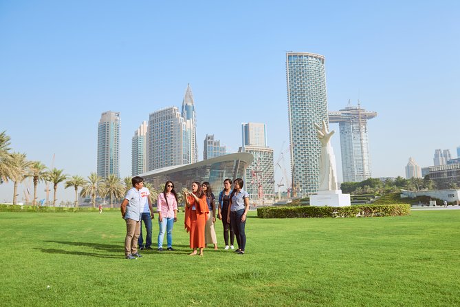 Wings of Dubai: Downtown Dubai Art & Architecture Tour - Souk Al Bahar begins with atmosphere